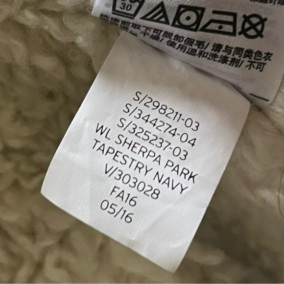 GAP Women’s Navy Anorak Sherpa Lined Utility Jacket Medium |‎ EUC - Picture 10 of 10